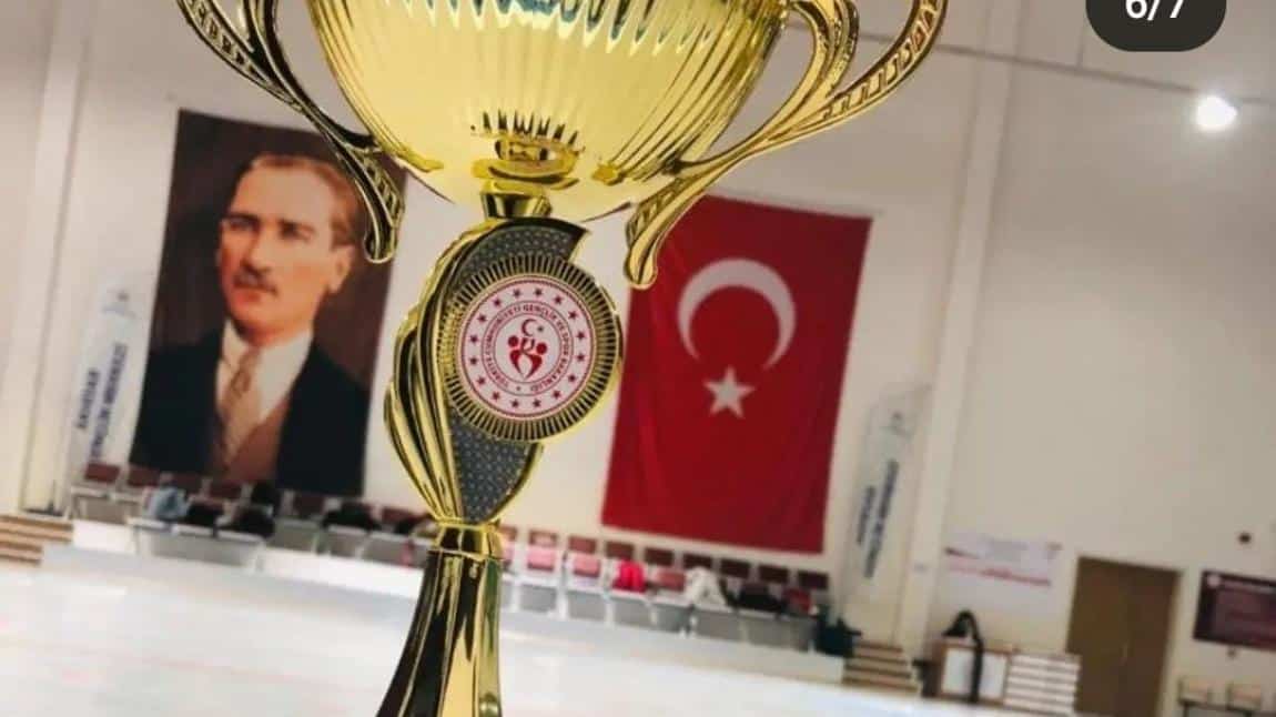 Okulumuz FLOOR CURLING Namağlup İl Şampiyonu 